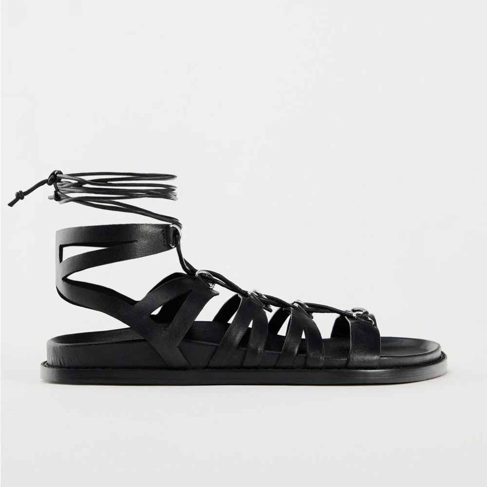 NWT ZARA SIZE 9 LACE UP TIED FLAT LEATHER SANDALS- BLACK